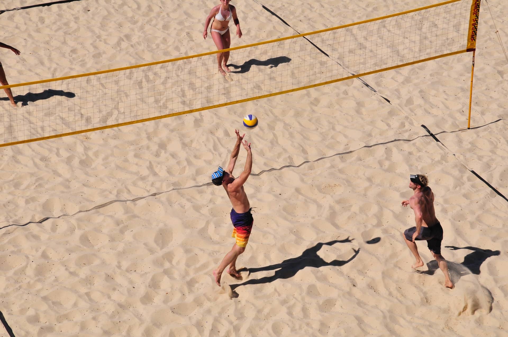 La guía definitiva para becas de voleibol de playa: un camino hacia el éxito